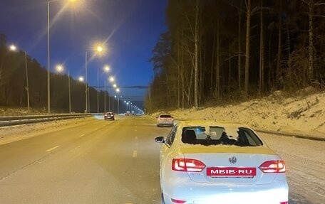 Volkswagen Jetta VI, 2013 год, 1 300 000 рублей, 20 фотография