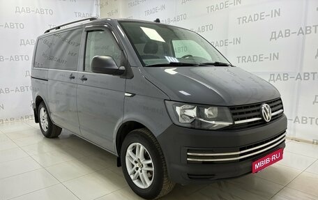 Volkswagen Caravelle T6 рестайлинг, 2017 год, 2 899 000 рублей, 3 фотография
