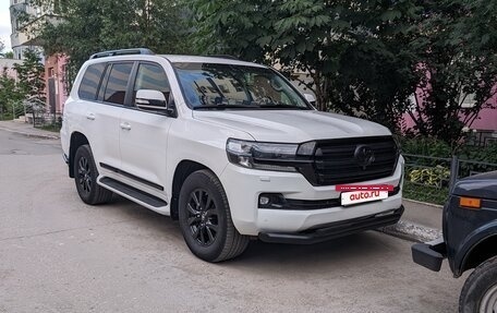Toyota Land Cruiser 200, 2017 год, 5 200 000 рублей, 9 фотография