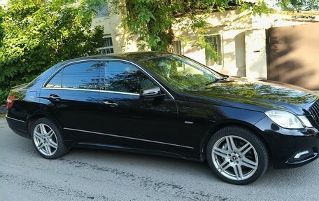 Mercedes-Benz E-Класс, 2009 год, 1 650 000 рублей, 17 фотография
