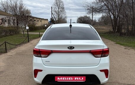 KIA Rio IV, 2018 год, 1 400 000 рублей, 6 фотография