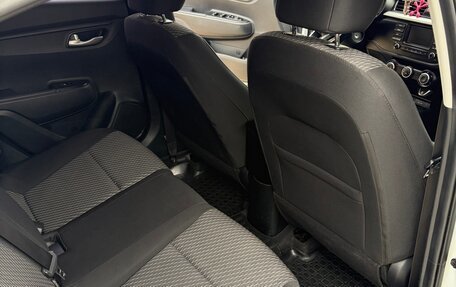 KIA Rio IV, 2018 год, 1 400 000 рублей, 12 фотография