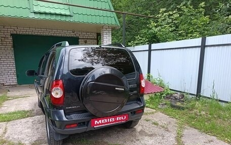 Chevrolet Niva I рестайлинг, 2011 год, 339 000 рублей, 4 фотография