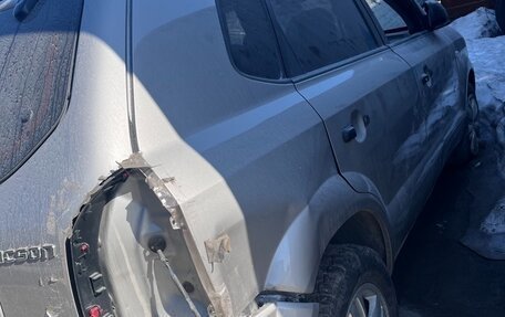 Hyundai Tucson III, 2008 год, 250 000 рублей, 3 фотография