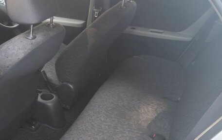 Toyota Vitz, 2009 год, 555 000 рублей, 14 фотография