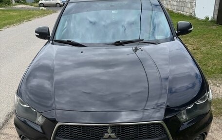 Mitsubishi Outlander III рестайлинг 3, 2011 год, 1 050 000 рублей, 3 фотография