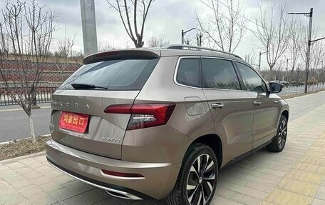 Skoda Karoq I, 2022 год, 1 890 000 рублей, 6 фотография