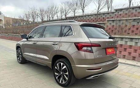 Skoda Karoq I, 2022 год, 1 890 000 рублей, 5 фотография
