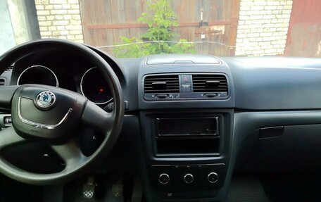 Skoda Yeti I рестайлинг, 2014 год, 650 000 рублей, 10 фотография