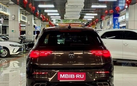 Volkswagen Golf VIII, 2023 год, 1 610 000 рублей, 4 фотография