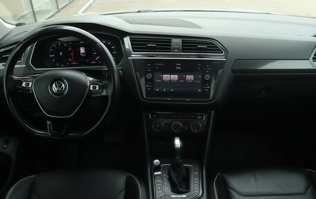Volkswagen Tiguan II, 2017 год, 2 776 000 рублей, 7 фотография