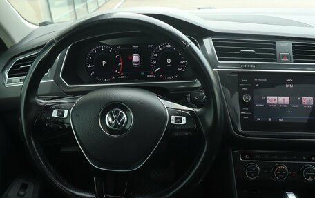 Volkswagen Tiguan II, 2017 год, 2 776 000 рублей, 13 фотография
