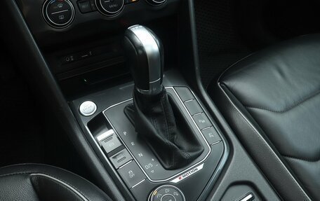 Volkswagen Tiguan II, 2017 год, 2 776 000 рублей, 12 фотография