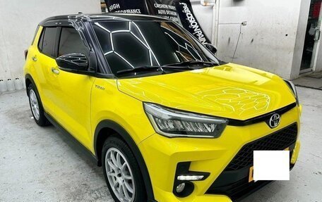 Toyota Raize I, 2023 год, 1 880 000 рублей, 2 фотография
