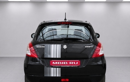 Suzuki Swift IV, 2013 год, 820 000 рублей, 3 фотография