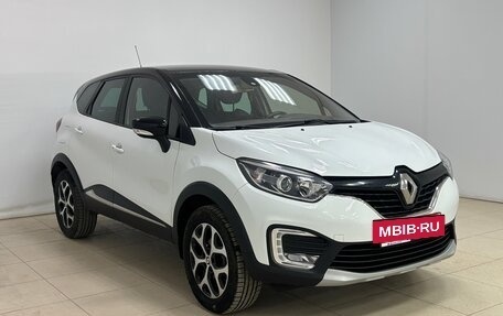 Renault Kaptur I рестайлинг, 2018 год, 1 695 000 рублей, 3 фотография