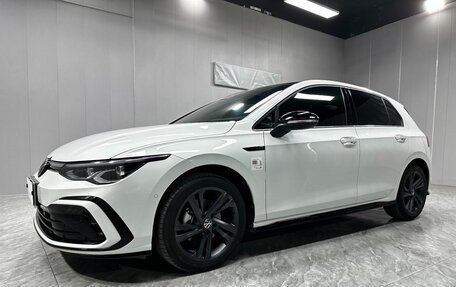 Volkswagen Golf VIII, 2023 год, 1 570 000 рублей, 4 фотография
