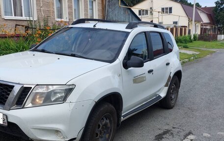 Nissan Terrano III, 2015 год, 790 000 рублей, 4 фотография