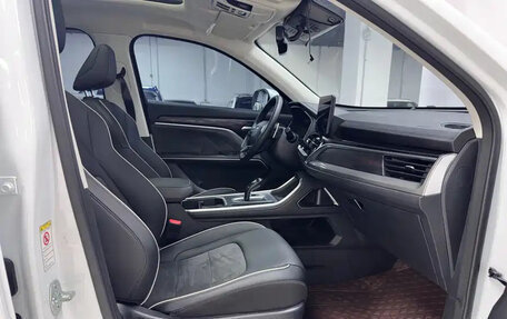 Haval H6, 2023 год, 1 360 000 рублей, 11 фотография
