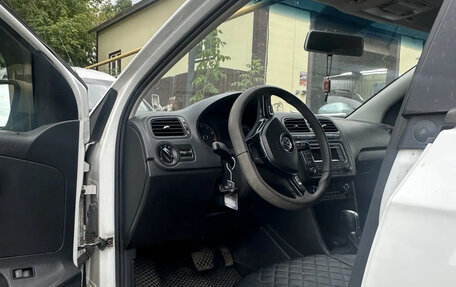 Volkswagen Polo VI (EU Market), 2018 год, 700 000 рублей, 4 фотография