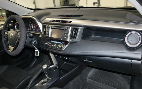 Toyota RAV4, 2013 год, 2 257 000 рублей, 21 фотография