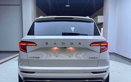 Skoda Karoq I, 2022 год, 1 910 000 рублей, 10 фотография