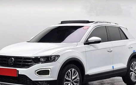 Volkswagen T-Roc I, 2021 год, 1 550 007 рублей, 3 фотография
