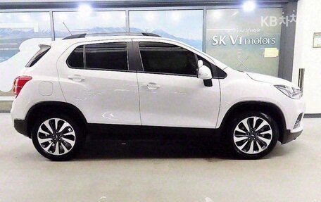 Chevrolet Trax, 2021 год, 1 080 005 рублей, 3 фотография