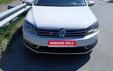 Volkswagen Passat B7, 2011 год, 1 200 000 рублей, 1 фотография