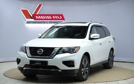 Nissan Pathfinder, 2017 год, 1 890 000 рублей, 1 фотография