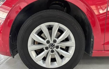 Volkswagen Polo, 2021 год, 915 007 рублей, 17 фотография