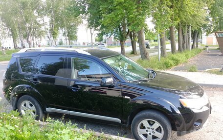 Mitsubishi Outlander III рестайлинг 3, 2007 год, 900 000 рублей, 3 фотография