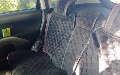 Mitsubishi Outlander III рестайлинг 3, 2007 год, 900 000 рублей, 6 фотография