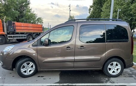 Peugeot Partner II рестайлинг 2, 2014 год, 900 000 рублей, 4 фотография