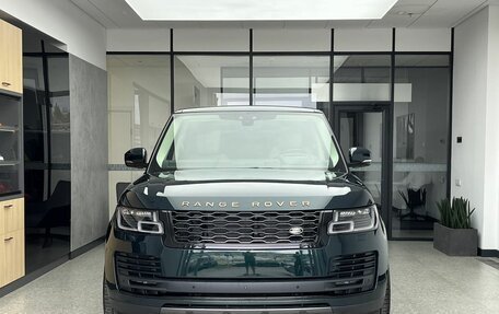 Land Rover Range Rover IV рестайлинг, 2018 год, 7 200 000 рублей, 2 фотография
