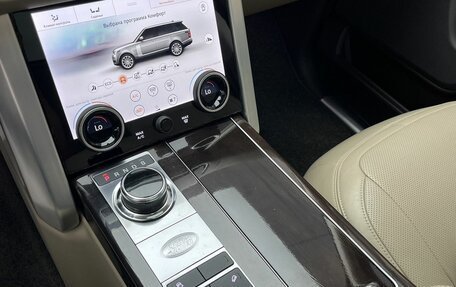 Land Rover Range Rover IV рестайлинг, 2018 год, 7 200 000 рублей, 15 фотография
