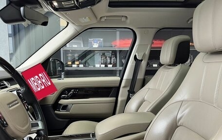 Land Rover Range Rover IV рестайлинг, 2018 год, 7 200 000 рублей, 14 фотография