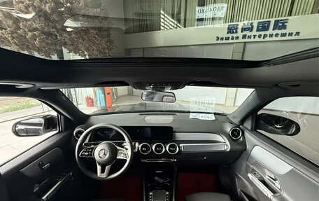 Mercedes-Benz GLB, 2021 год, 2 290 000 рублей, 12 фотография