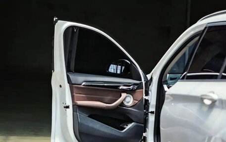BMW X1, 2022 год, 2 100 000 рублей, 8 фотография