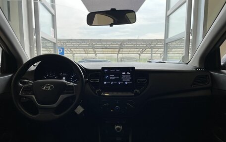 Hyundai Solaris II рестайлинг, 2021 год, 1 555 000 рублей, 10 фотография
