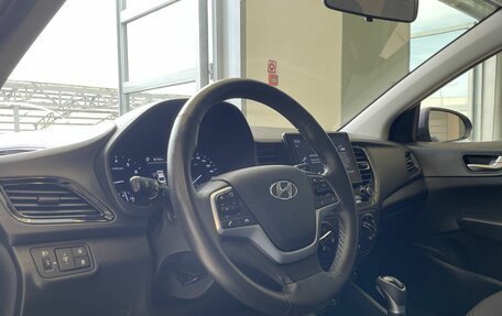 Hyundai Solaris II рестайлинг, 2021 год, 1 555 000 рублей, 7 фотография