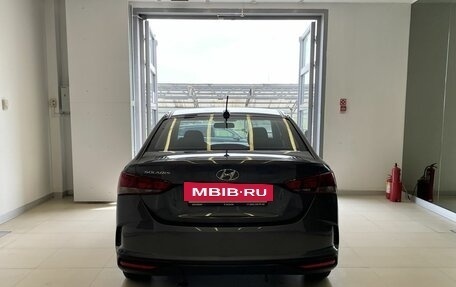 Hyundai Solaris II рестайлинг, 2021 год, 1 555 000 рублей, 5 фотография