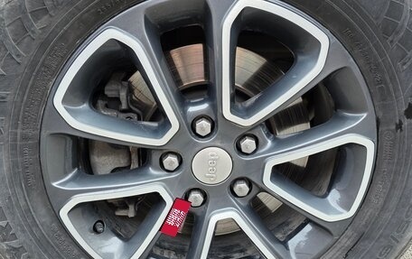 Jeep Grand Cherokee, 2013 год, 1 270 000 рублей, 12 фотография
