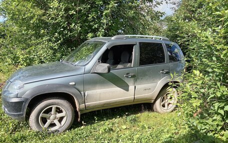 Chevrolet Niva I рестайлинг, 2011 год, 400 000 рублей, 3 фотография