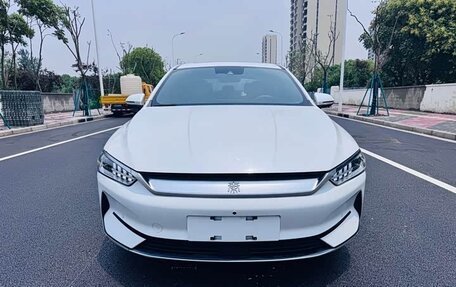 BYD Qin, 2023 год, 1 047 400 рублей, 2 фотография