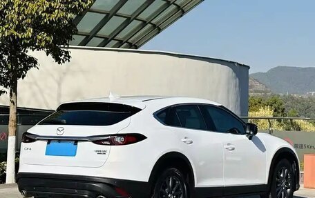 Mazda CX-4, 2022 год, 1 590 005 рублей, 3 фотография