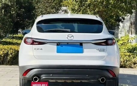 Mazda CX-4, 2022 год, 1 590 005 рублей, 6 фотография