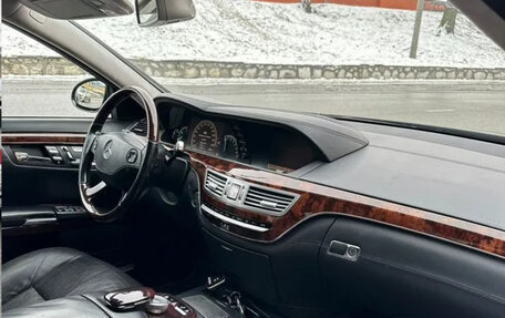 Mercedes-Benz S-Класс, 2006 год, 850 000 рублей, 5 фотография