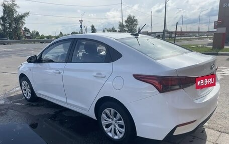 Hyundai Solaris II рестайлинг, 2019 год, 750 000 рублей, 2 фотография