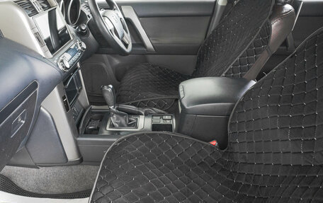 Toyota Land Cruiser Prado 150 рестайлинг 2, 2010 год, 3 329 000 рублей, 9 фотография